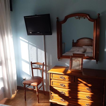 Apartamento Branavalera Pola de Lena Quarto foto